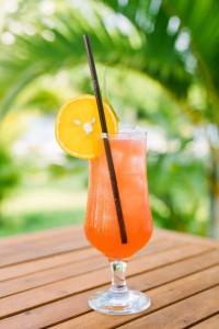 Long Set Resort - 90