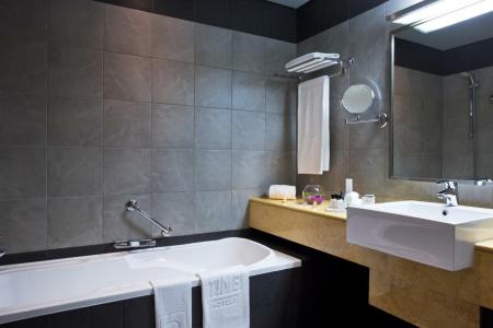 TIME Grand Plaza - 16