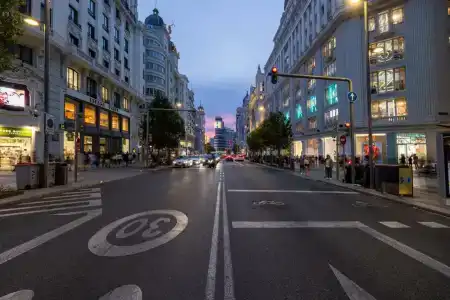 Avenida Gran Vía - 22