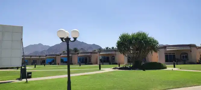 Royal Beach & Resort - 85