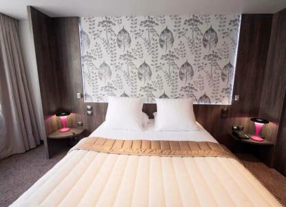 Best Western Premier Le Patio des Artistes Wellness Jacuzzi - 37