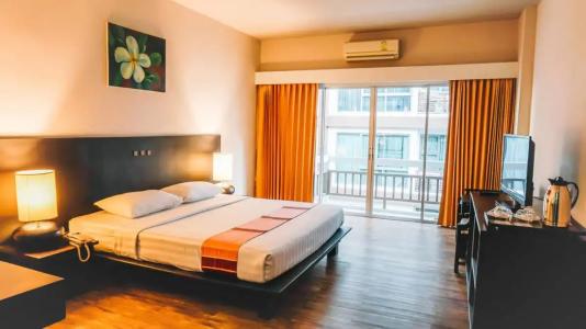 Kokotel Pattaya South Beach - 88