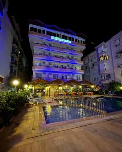 Miray Kleopatra - 22