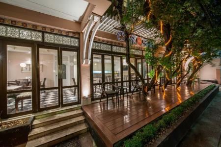 La Petite Salil Sukhumvit 8 - 22