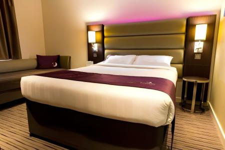Premier Inn Dubai Al Jaddaf - 90