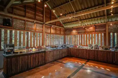 Aana Resort & Spa - 22