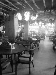 Anjeliq Downtown - 65