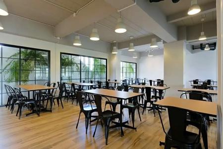 Ruenthip Pattaya - 76