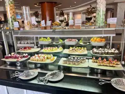 DoubleTree by Hilton Sharks Bay Resort - 40