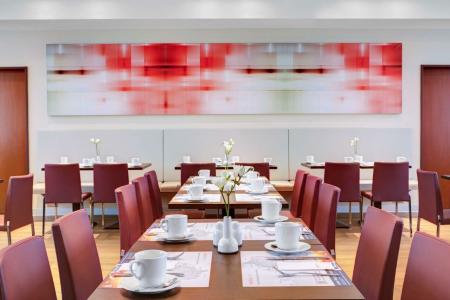 IntercityBerlin Ostbahnhof - 30