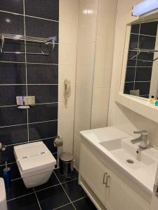 Paradise Island - 47