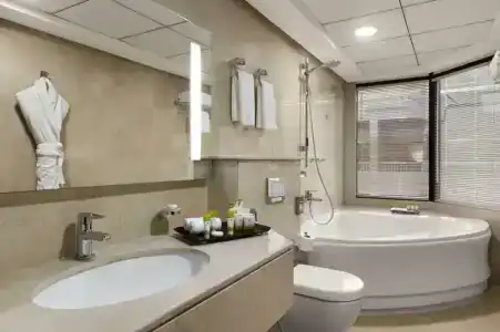 Ramada & Suites by Wyndham Ajman - 45