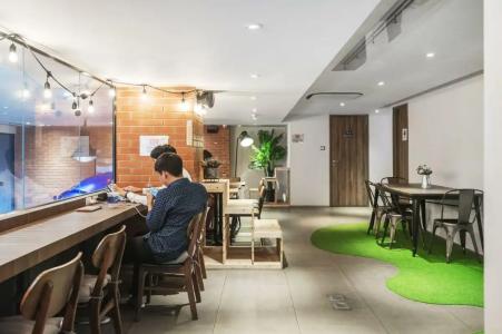 Kokotel Bangkok Surawong - 40