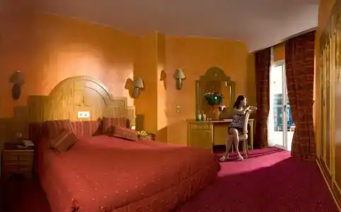 Riviera - Family and couples only - 83