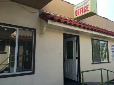 Lincoln Park Motel - 71