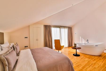 Business Life Boutique & Spa - 87