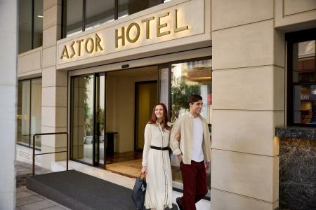 Astor - 19