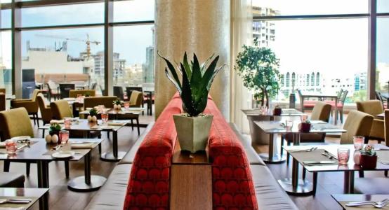 Swissôtel Al Ghurair - 88