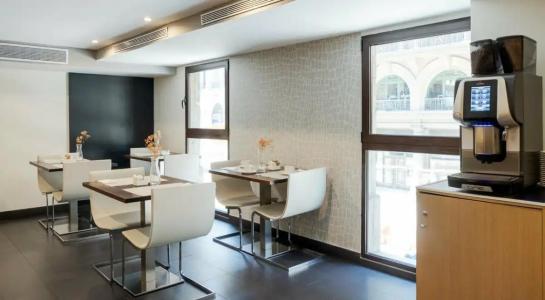 Ilunion Almirante - 52