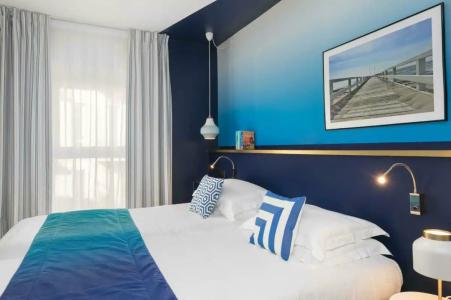 The Deck by Happyculture - 90