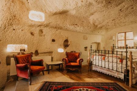 Village Cave House - 56