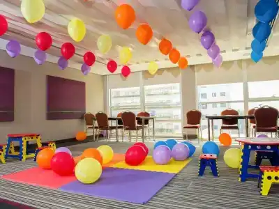 Centro Al Manhal by Rotana - 16