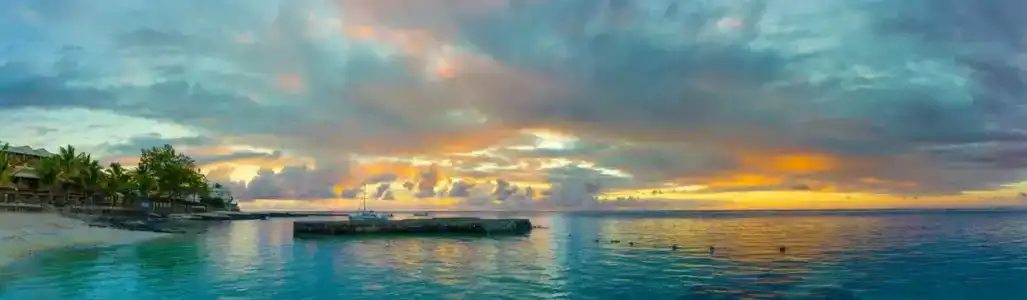 Le Peninsula Bay Beach Resort & Spa - 11