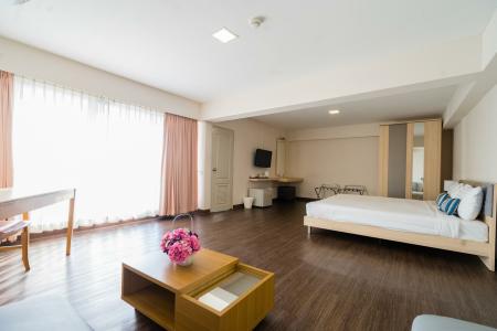 Samran Place - 82