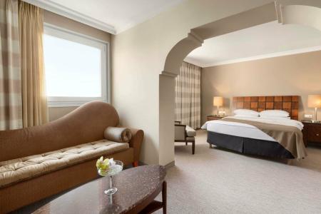 Ramada by Wyndham Sofia City Center - 56