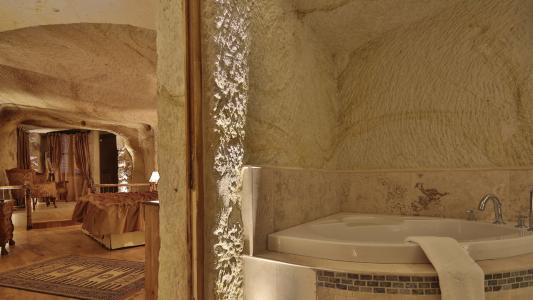 Golden Cave Suites - 96