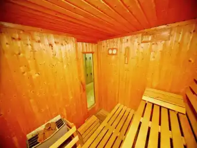 Nejoum Al Emarat - 48