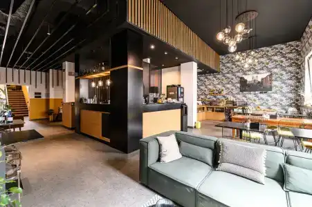 Central Lodge - 6
