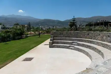 High Beach Resort - 32