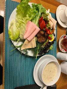 Ramada By Wyndham İstanbul Taksim - 33