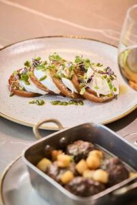 Catalonia La Maquinista - 18