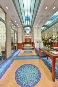 Best Western Nazionale - 89