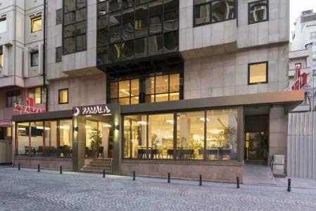Ramada By Wyndham İstanbul Taksim - 42