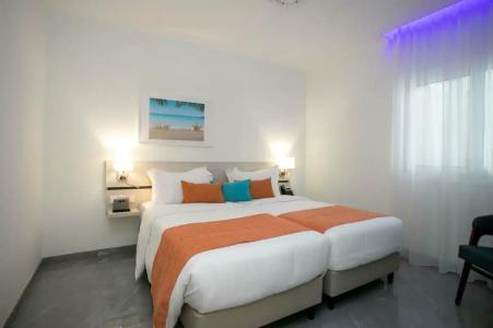 Best Western Plus Larco - 92