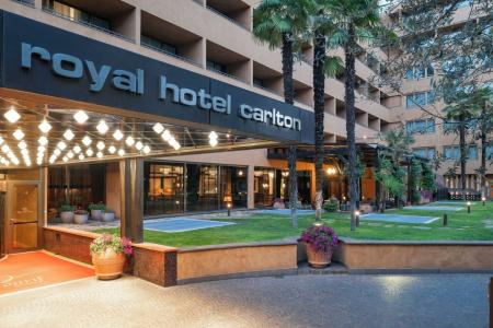 Royal Carlton - 32