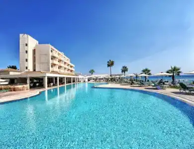 Piere - Anne Beach - 14