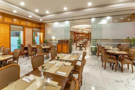 Grand Excelsior - Bur Dubai - 84