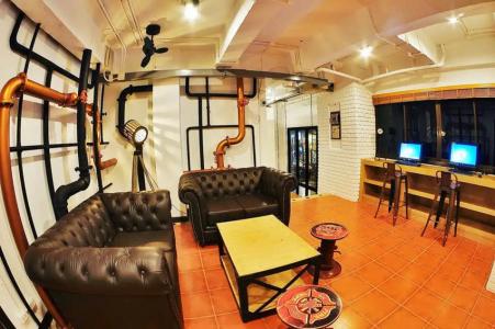 Forty Winks Phuket - 28