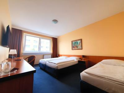 Good Morning + Berlin City East - 49