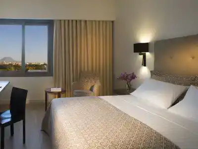 Aquila Atlantis - 75