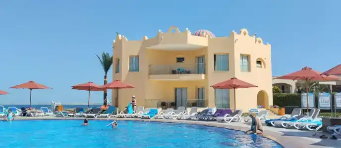 Nubian Village, Families and Couples only - 85