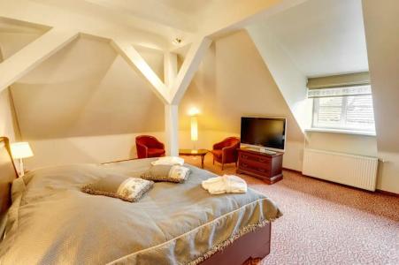 Mabre Residence - 49