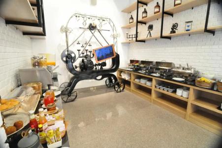 Forty Winks Phuket - 33