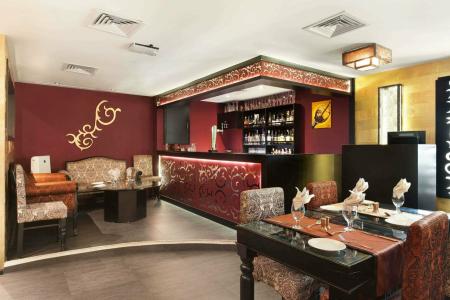 Howard Johnson Bur Dubai - 48