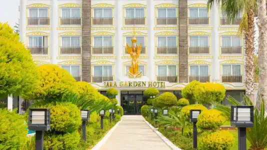 Lara Garden Butik - 12