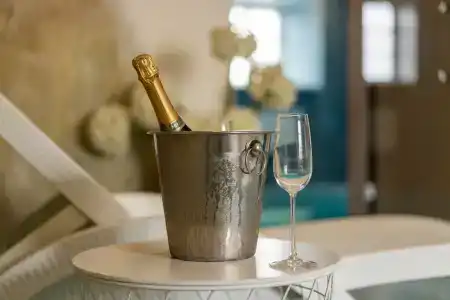 Mabre Residence - 12